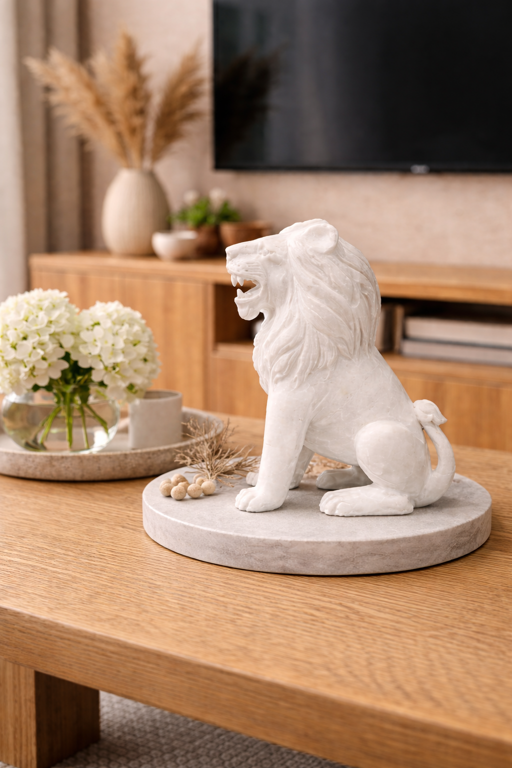 0.538 kg Marble lion sculpture table centrepiece for living room décor