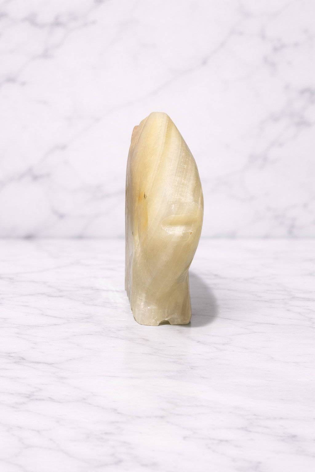 Natural onyx fish figurine polished stone decor NZ