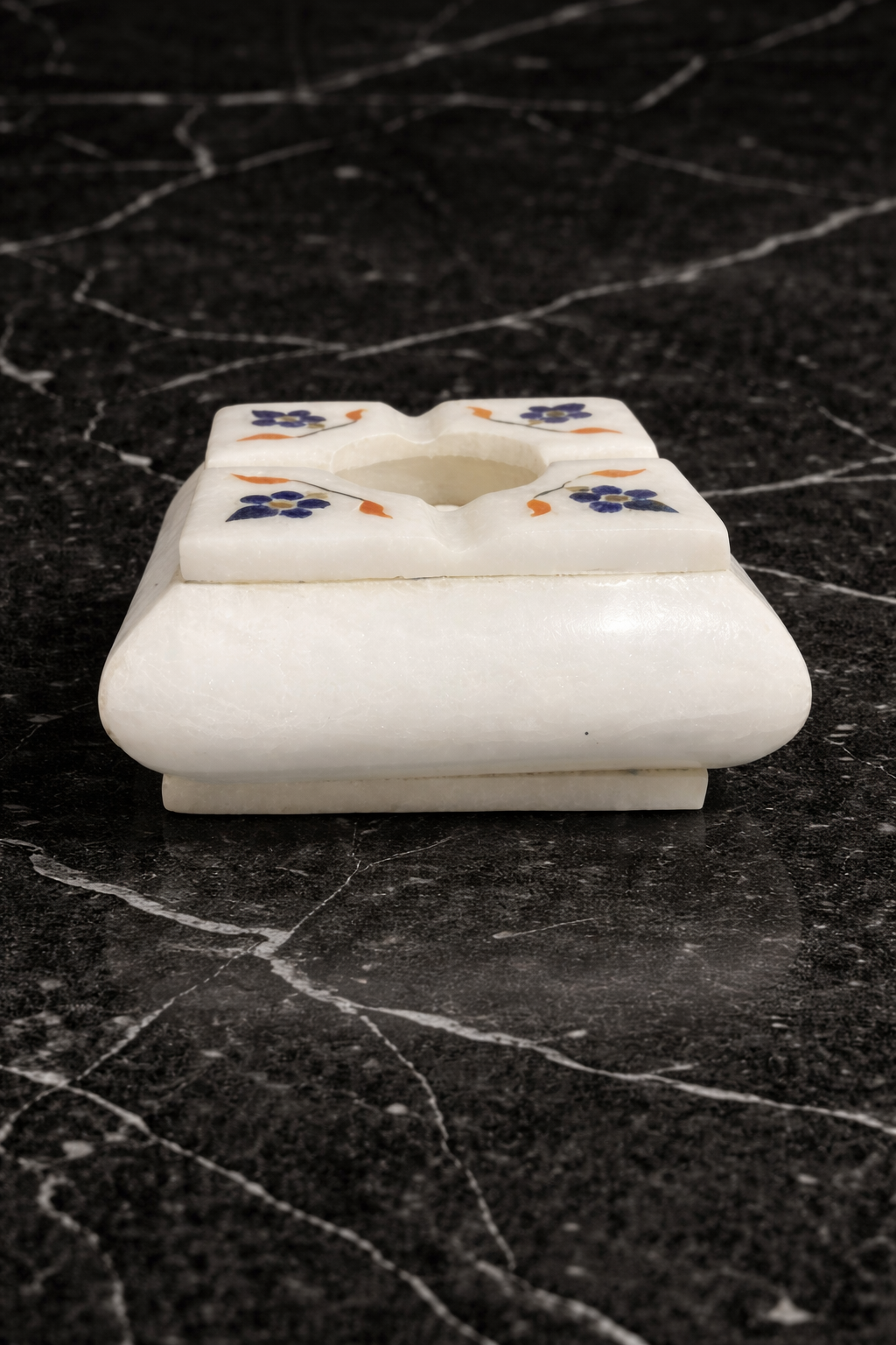Luxury marble ashtray NZ decorative smoking accessory for modern home interiors