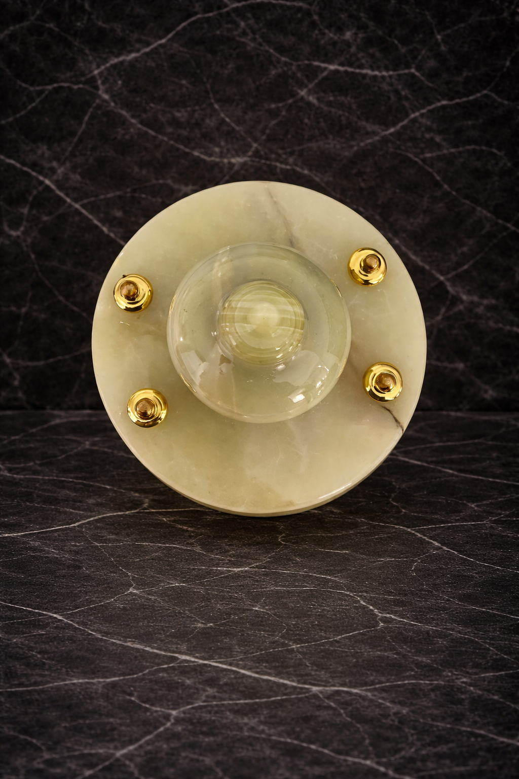 Top view of 3.6 kg natural onyx home décor clock